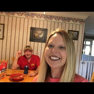 Meet your Posher, Alexia